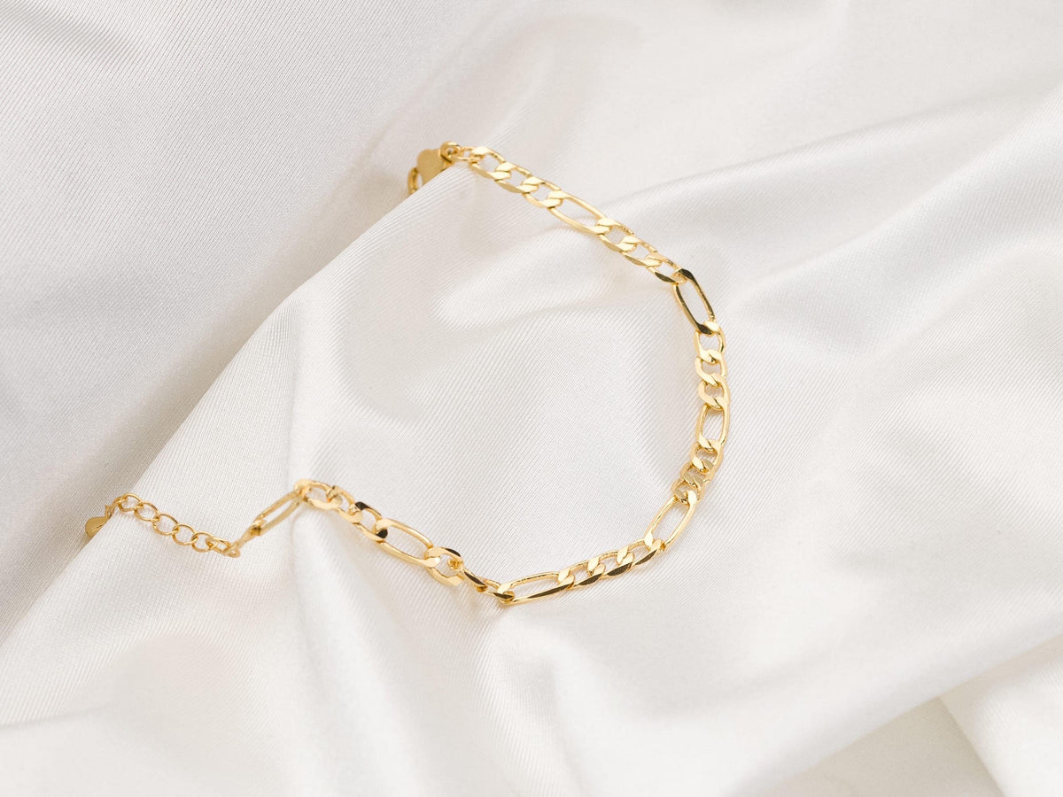 Gold Figaro Chain Bracelet ,Gold Chain Bracelet for Women, Gold Filled Bracelet, Stacking Everyday Bracelet, Vintage Style Bracelet
