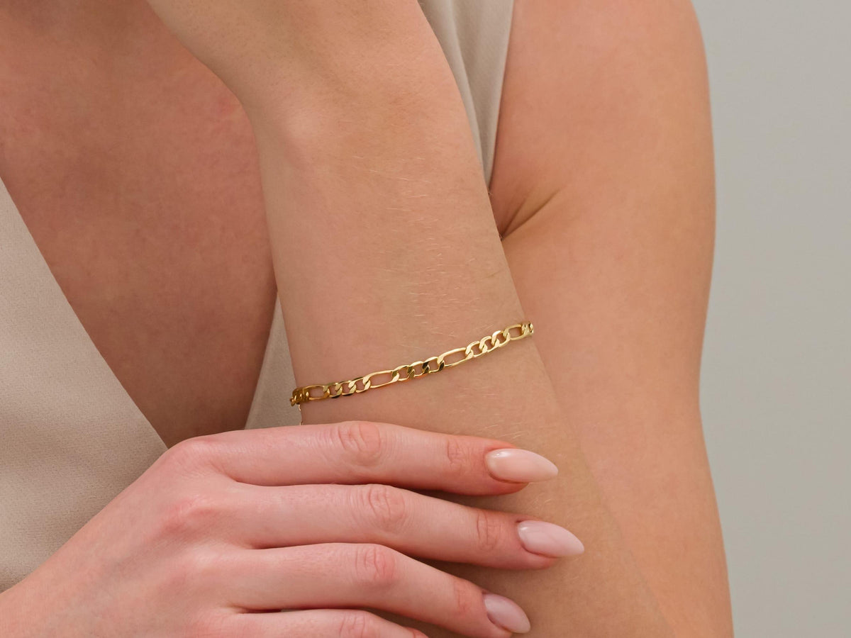 Gold Figaro Chain Bracelet ,Gold Chain Bracelet for Women, Gold Filled Bracelet, Stacking Everyday Bracelet, Vintage Style Bracelet